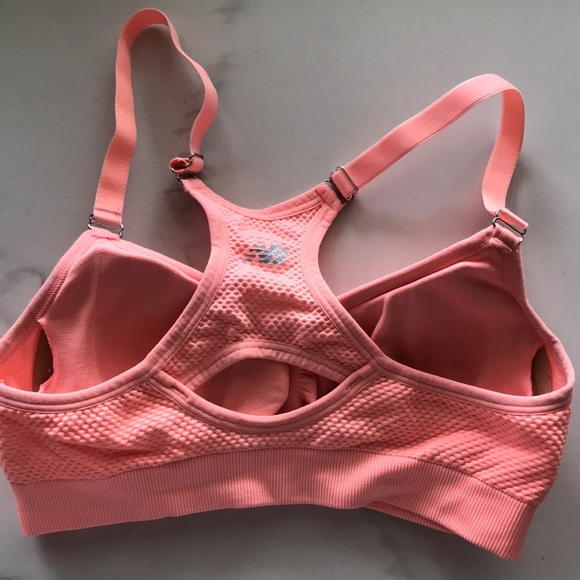 New balance sports bra! - Picture 3 of 4